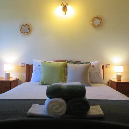 Casa Da Fonte Homestay *